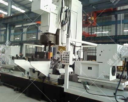 后桥三面镗车组合机床（chuáng）